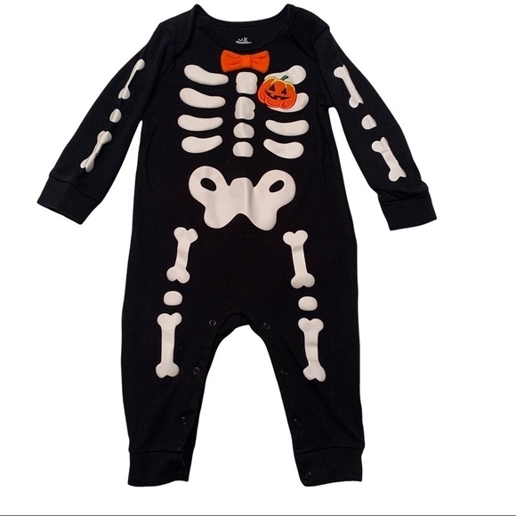 Halloween Skeleton onesie size 12 month - Picture 1 of 9